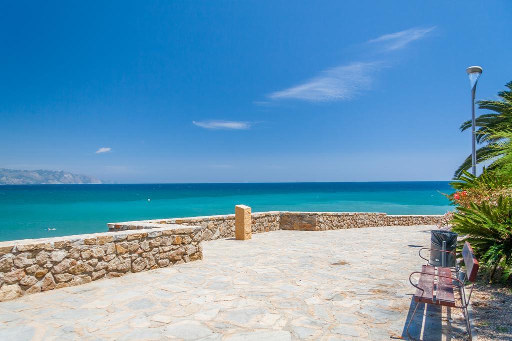 Ferienwohnung Balcon Europa Nerja Exterior foto